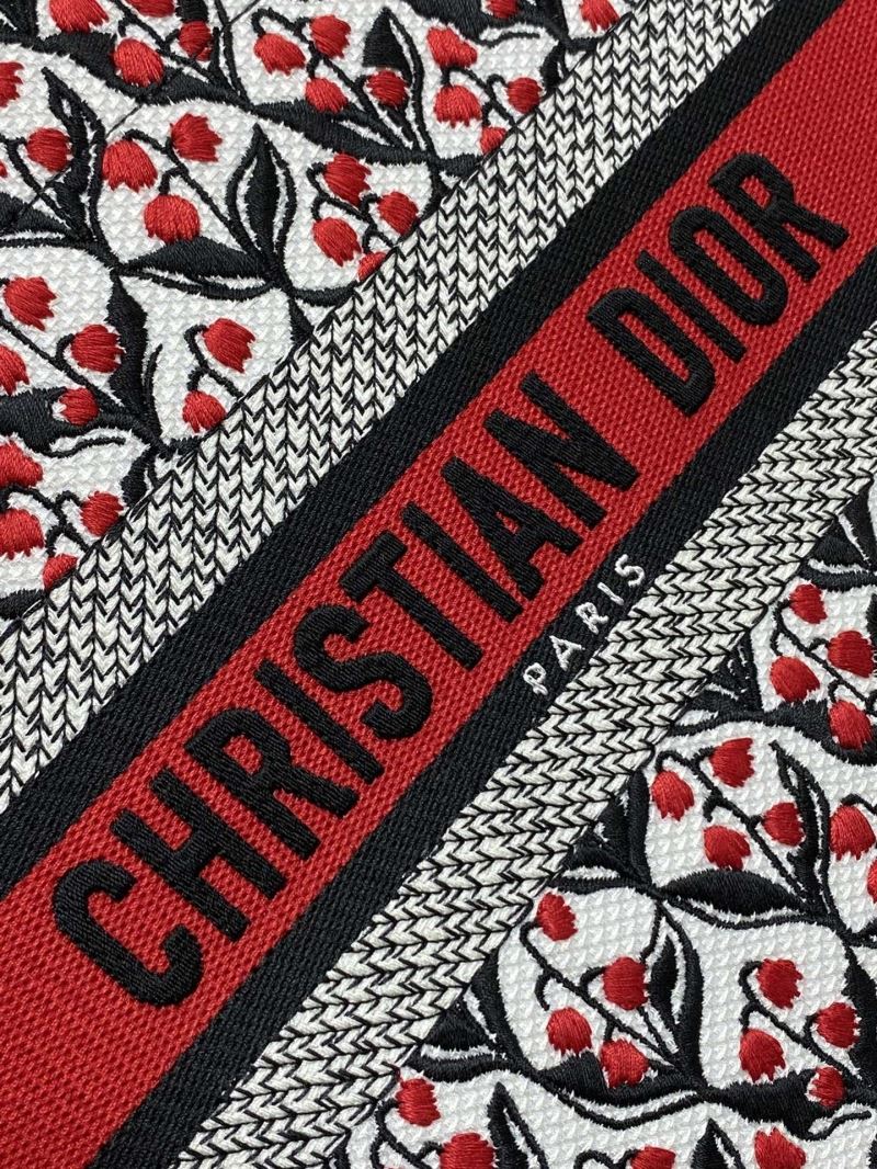 chr1st1an D10r shopping bags